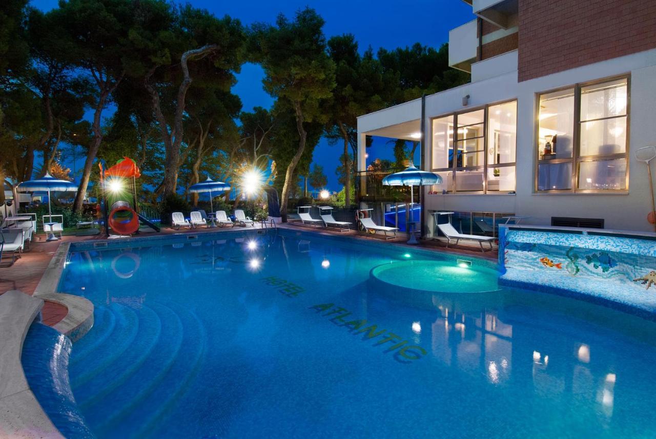 Hotel Atlantic Джулианова Екстериор снимка