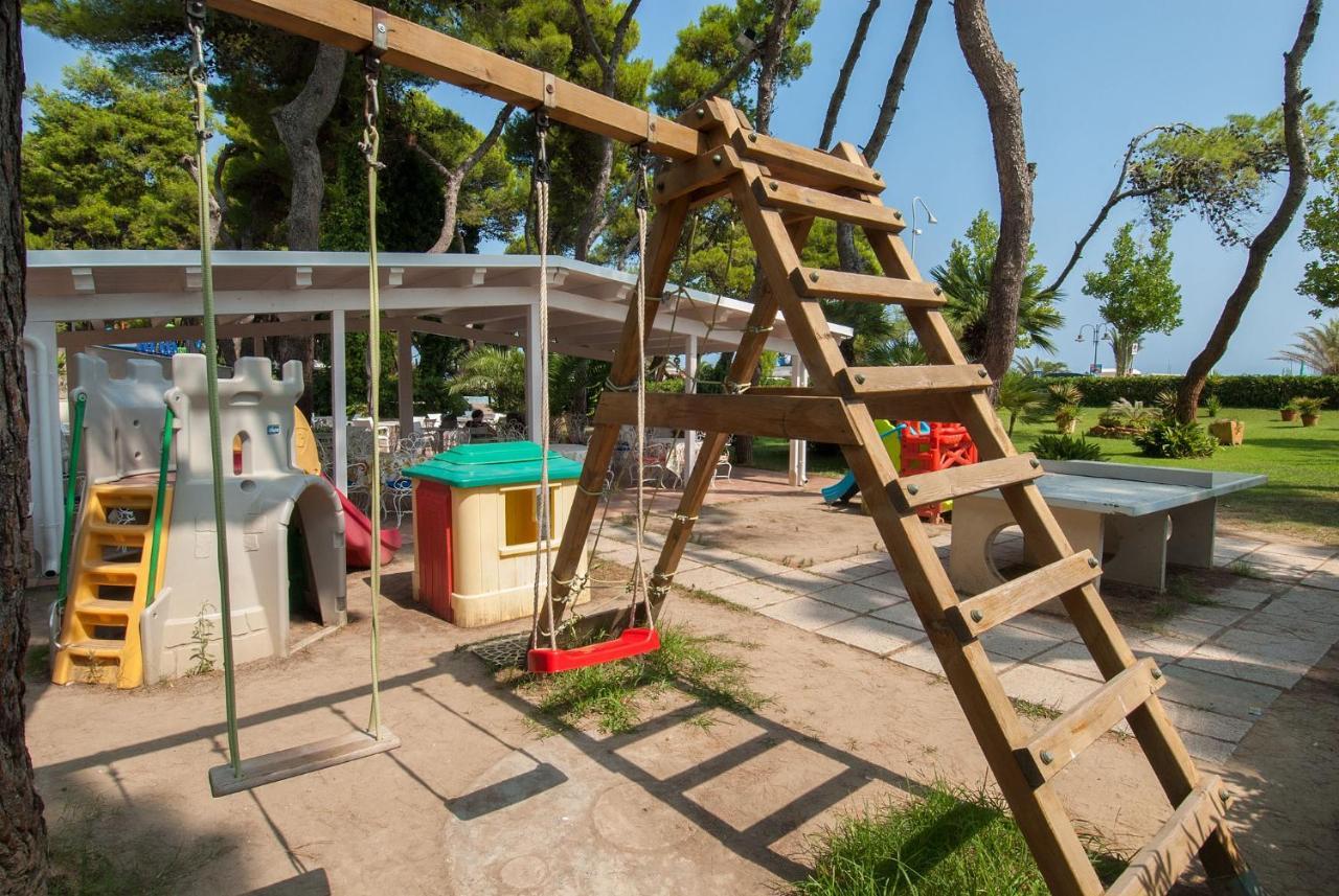 Hotel Atlantic Джулианова Екстериор снимка