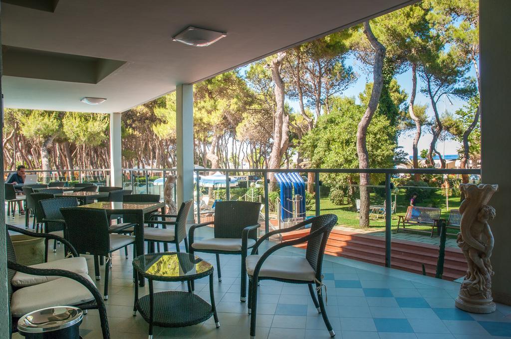 Hotel Atlantic Джулианова Екстериор снимка